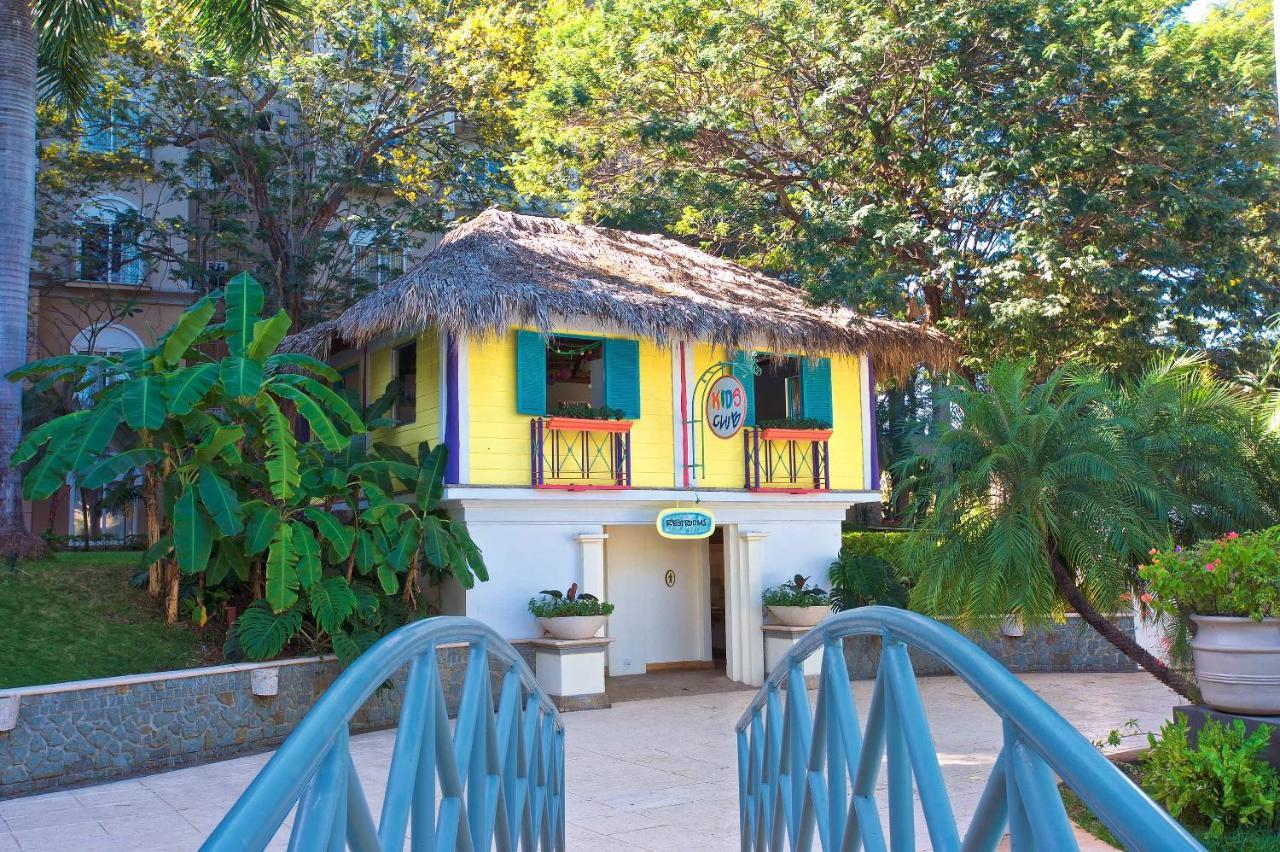 Hotel Tamarindo Diria Beach Resort Екстериор снимка