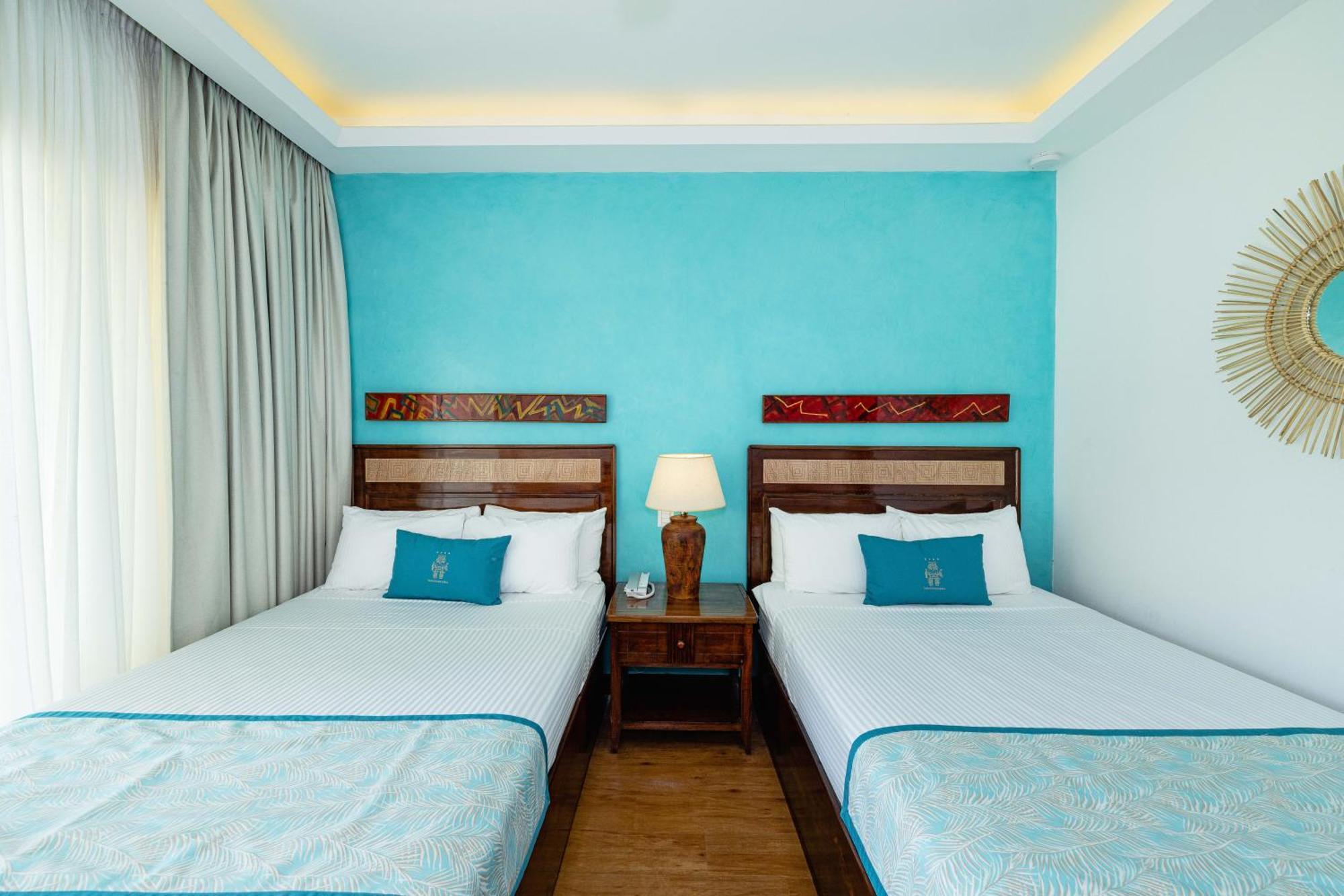 Hotel Tamarindo Diria Beach Resort Стая снимка