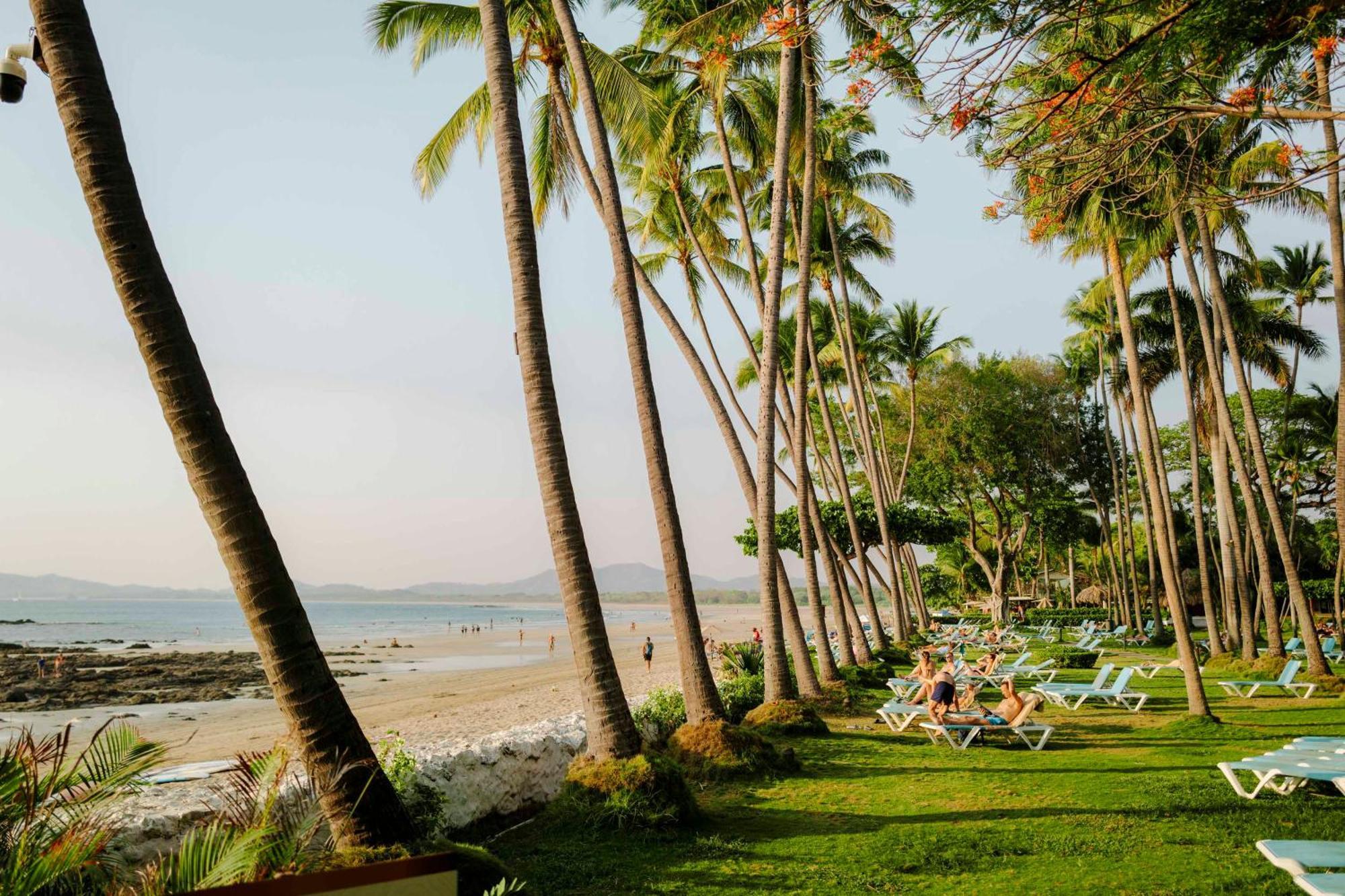Hotel Tamarindo Diria Beach Resort Екстериор снимка