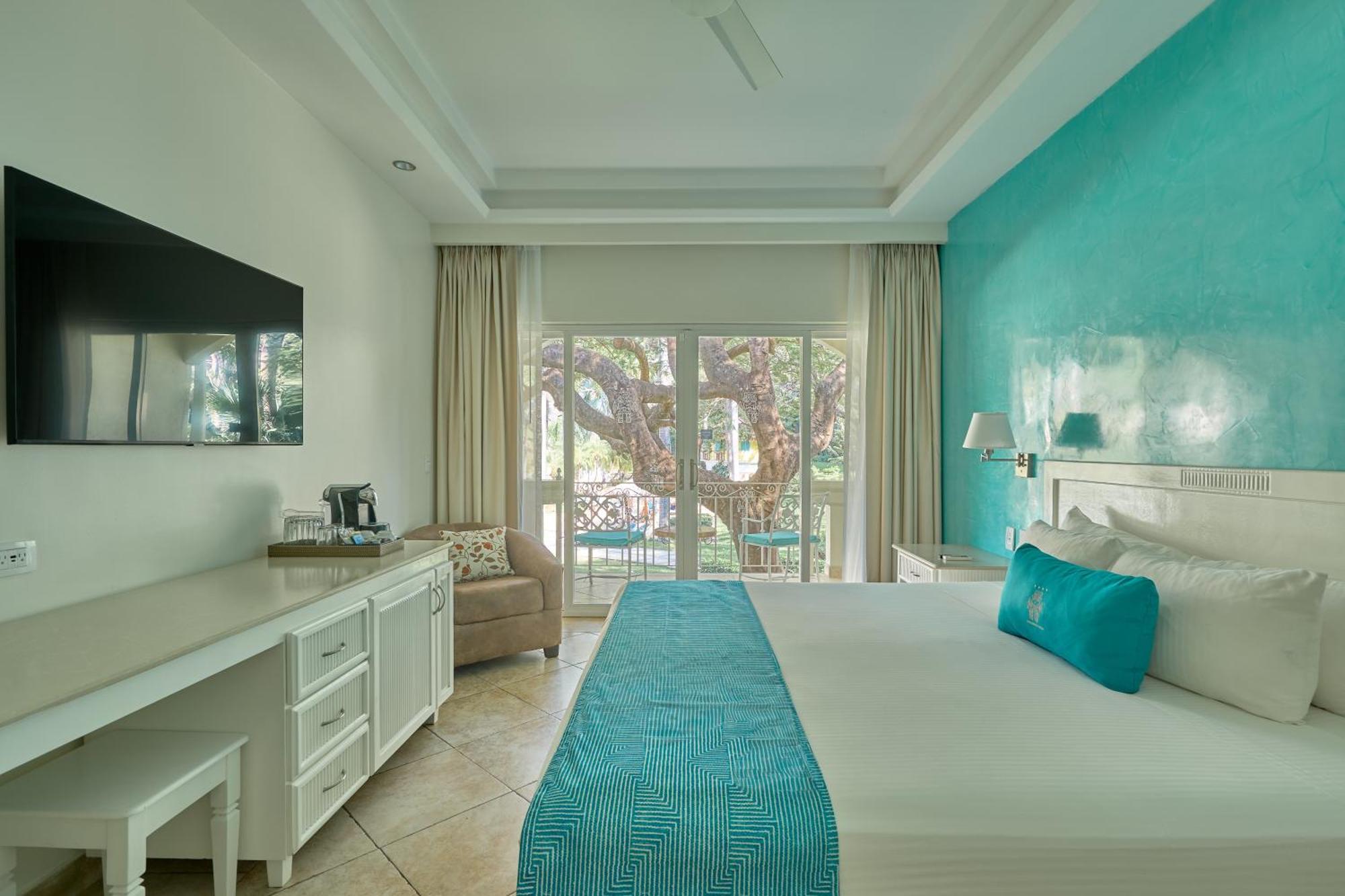 Hotel Tamarindo Diria Beach Resort Стая снимка